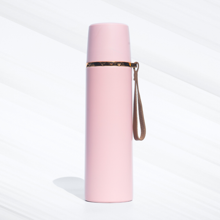 Leakproof Thermos with a Leather Strap