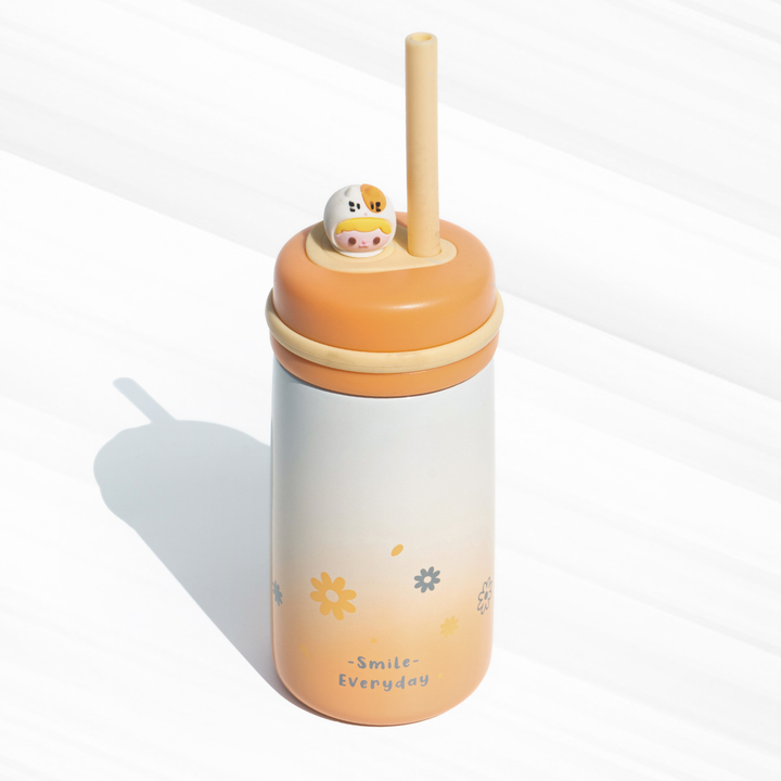 The Leakproof Straw Flask with a Touch of Spring